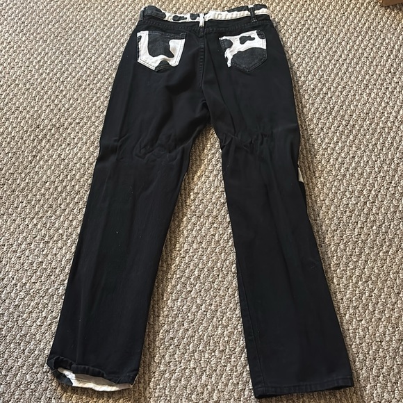 Stylish Black and White Women's Pants - Picture 2 of 2